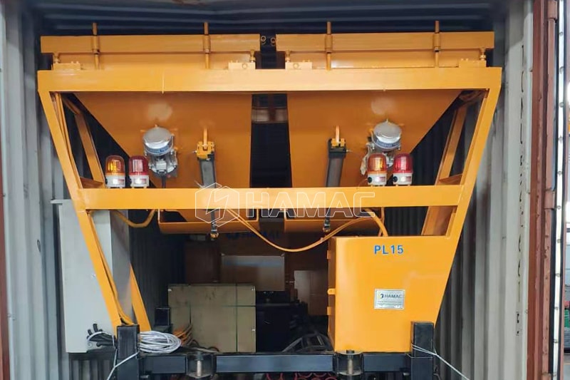 PL15 aggregate batcher delivered with concrete mixer with pump