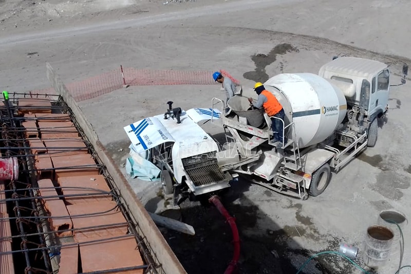 Diesel concrete pump works in Ica, Peru